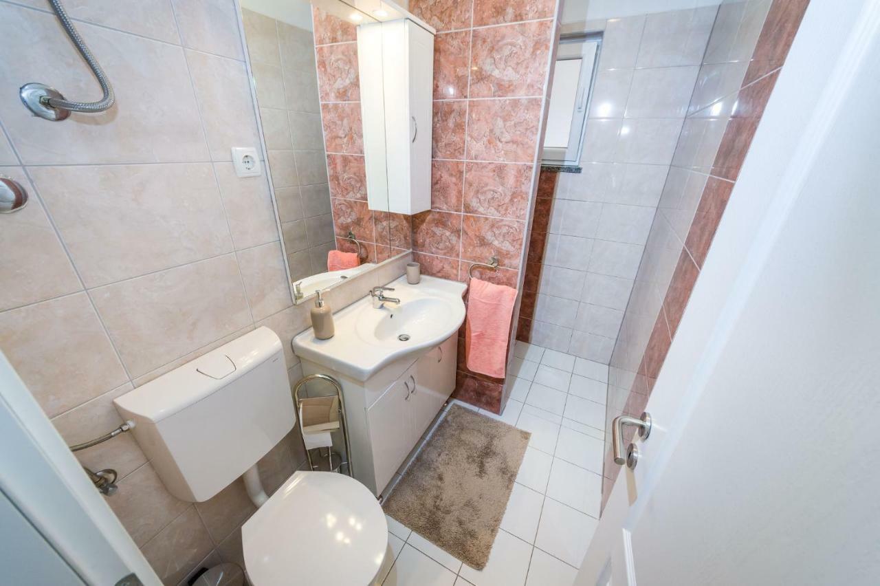 Apartman Nino Novigrad  Exterior photo